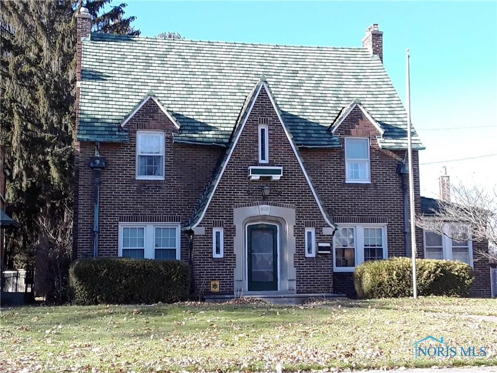 2149 Shenandoah Road Toledo, OH 43607 - Photo 1 of 7 Gallery Image 1