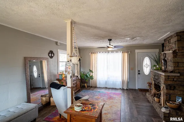 $119,900 | 118 Water Tower Drive, Makanda, IL 62958