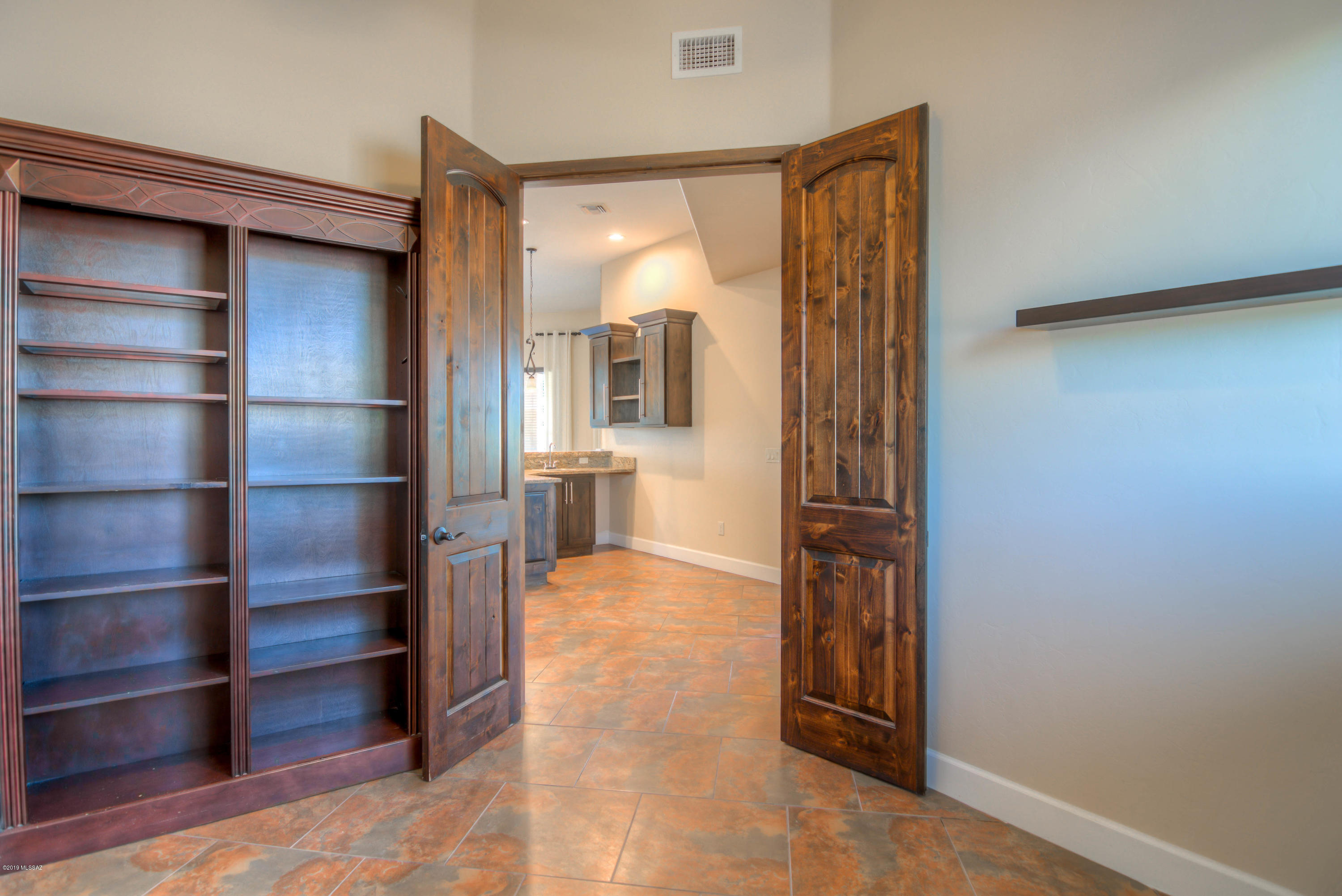 4996 Cat Mountain Road Tucson, AZ 85757 - Photo 12 of 32