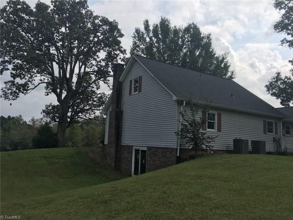 1101 Cornatzer Road Mocksville, NC 27028 - Photo 5 of 12 Gallery Image 5