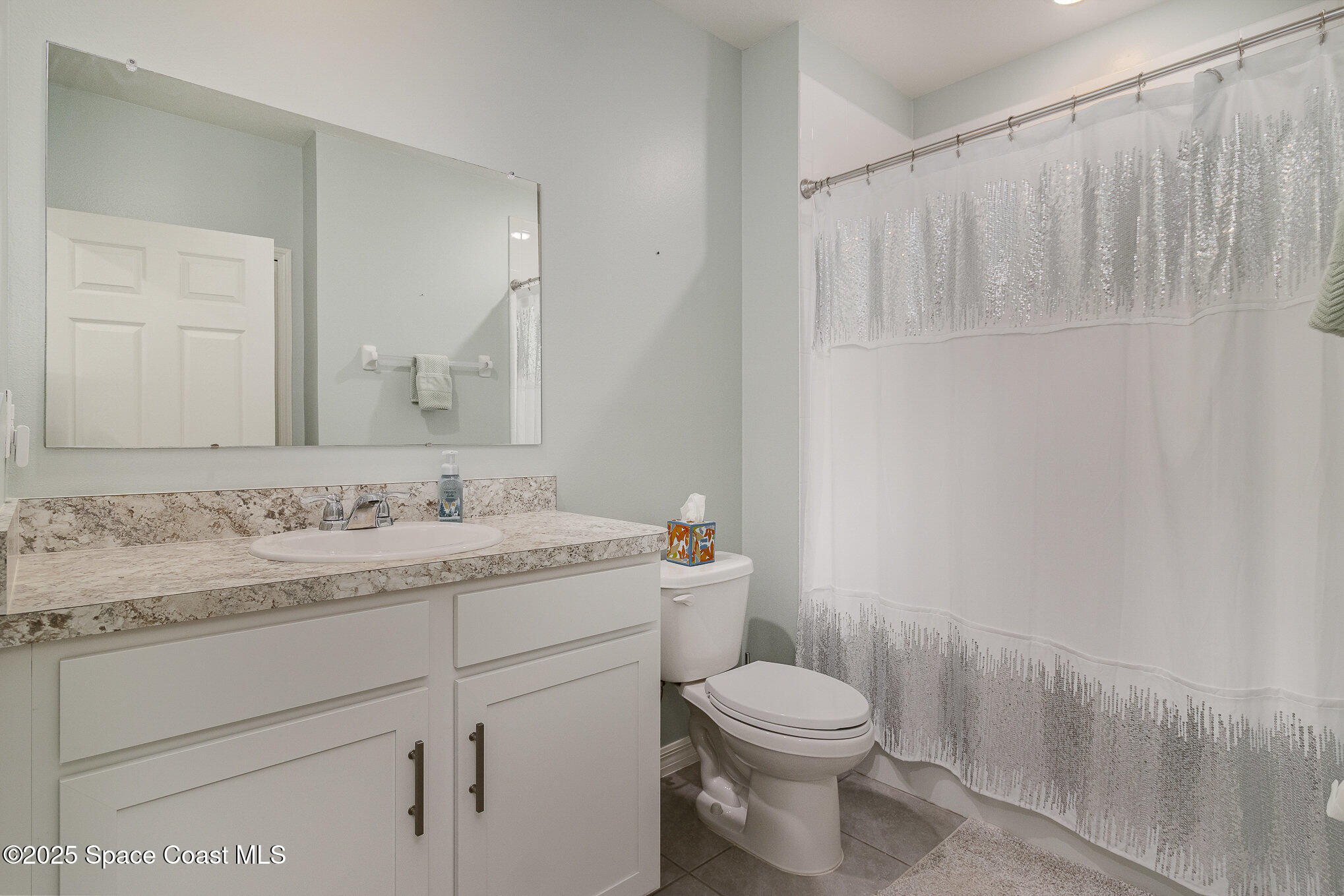 1703 Farmhouse Road Southeast Palm Bay, FL 32909 - Photo 20 of 30 Guest Bath