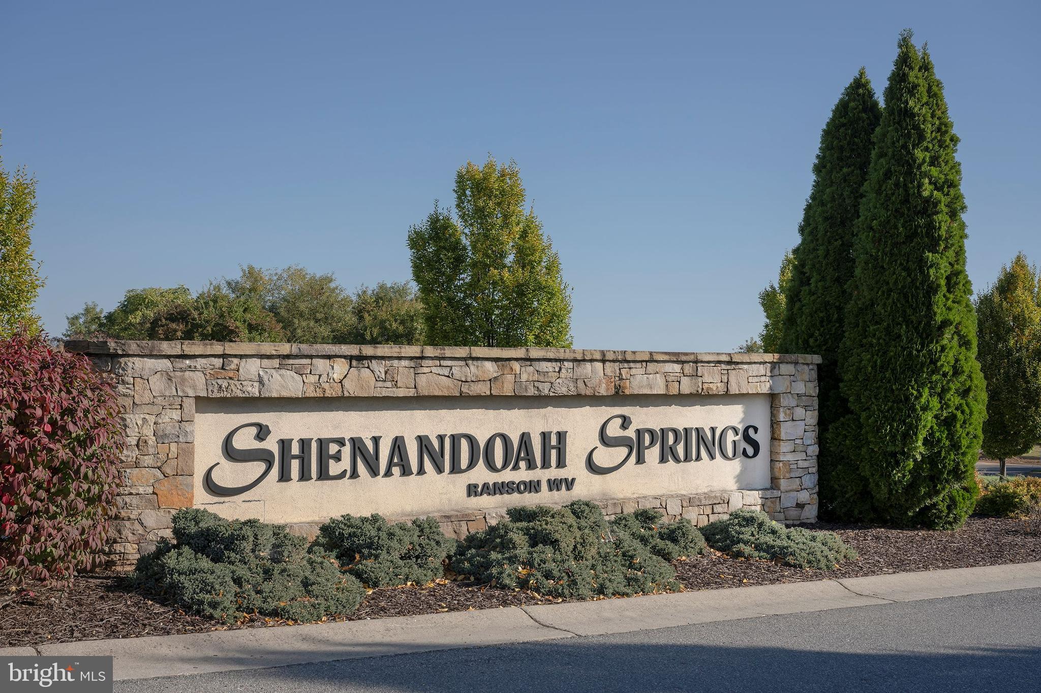 Shenandoah Springs Shenandoah Springs, Unit HAMILTON Ranson, WV 25438 - Photo 2 of 11
