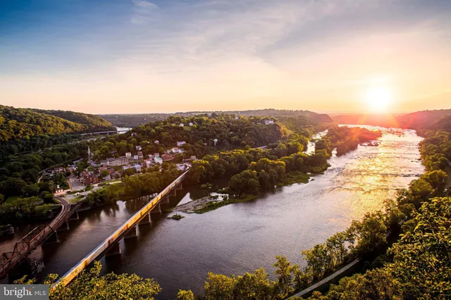 $453,490 | Shenandoah Springs Shenandoah Springs, Unit HAMILTON, Ranson, WV 25438