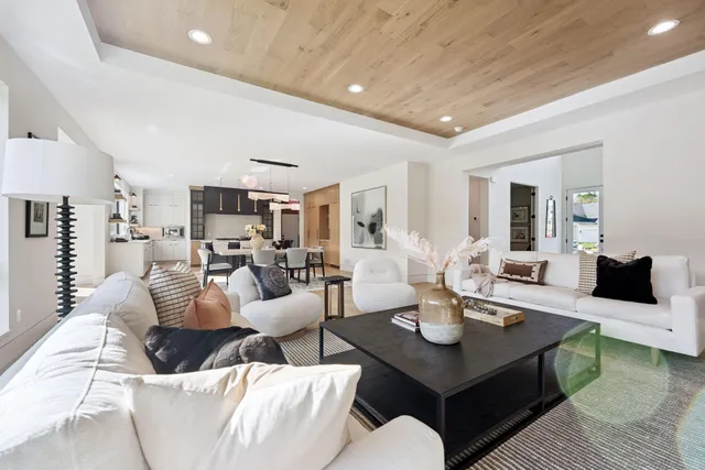 $1,648,090 | 9602 Crestwood Terrace, Eden Prairie, MN 55347