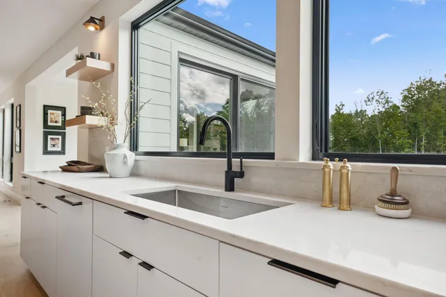 $1,648,090 | 9602 Crestwood Terrace, Eden Prairie, MN 55347