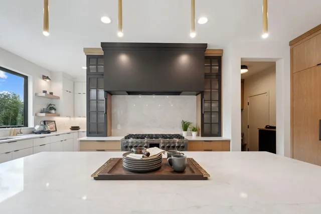 $1,648,090 | 9602 Crestwood Terrace, Eden Prairie, MN 55347