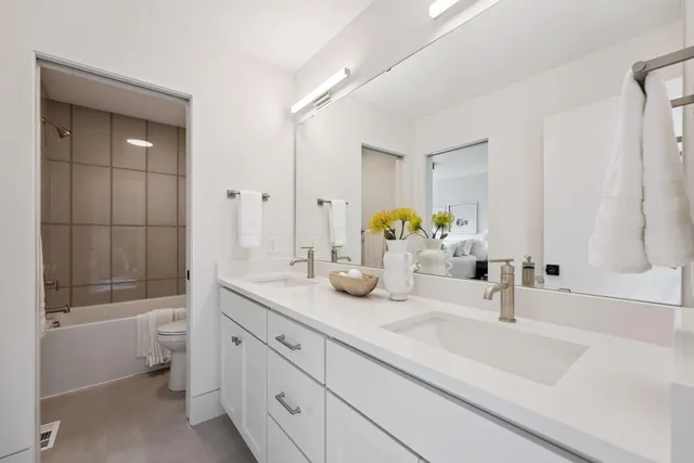 $1,648,090 | 9602 Crestwood Terrace, Eden Prairie, MN 55347