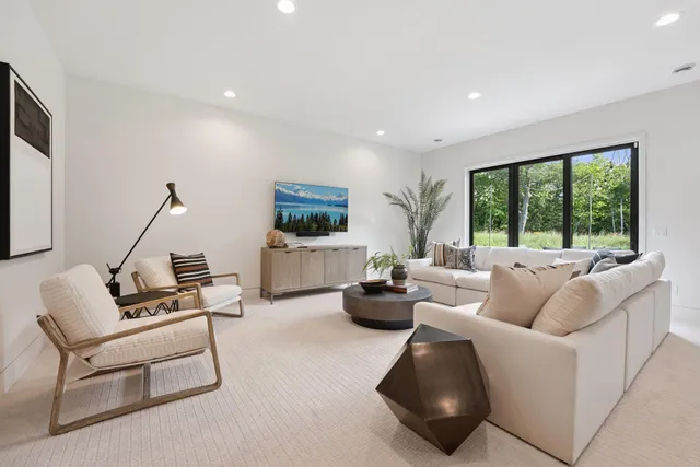 $1,648,090 | 9602 Crestwood Terrace, Eden Prairie, MN 55347