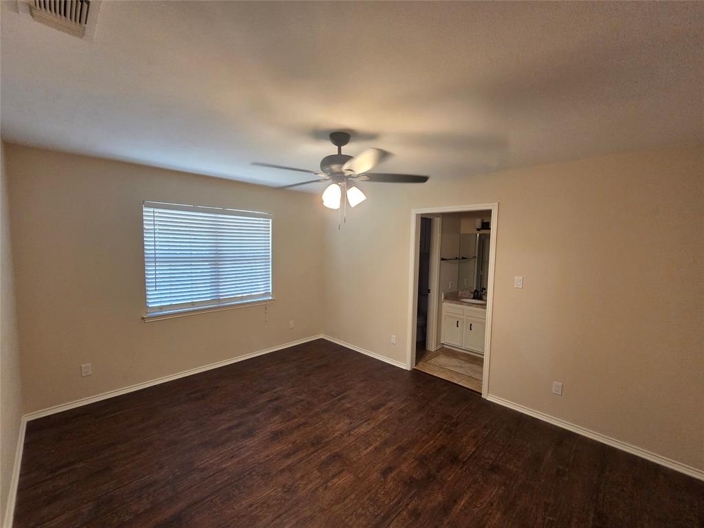 1507 Clover Hill Road Mansfield, TX 76063 - Photo 26 of 37