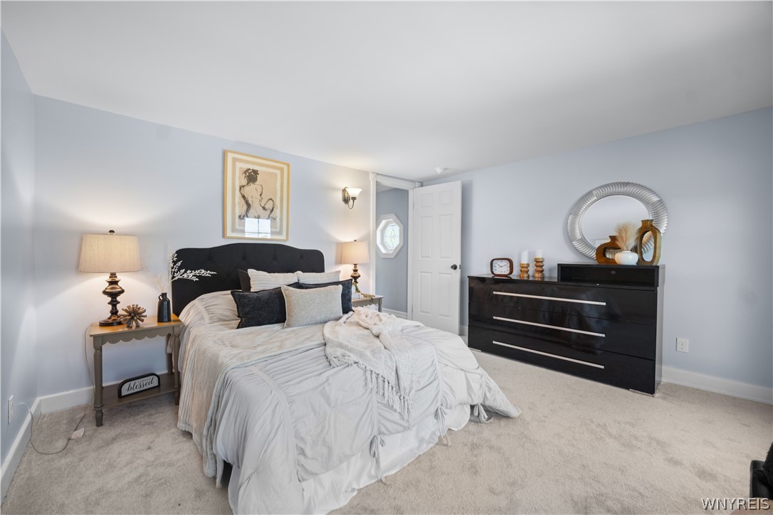 5294 Lower Mountain Road Lockport Town, NY 14094 - Photo 27 of 40 Bed 3