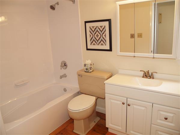 352 Harvard Street, Unit 1C Cambridge, MA 02138 - Photo 7 of 15