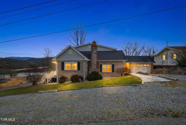 $375,000 | 23077 Ahoy Lane, Abingdon, VA 24211