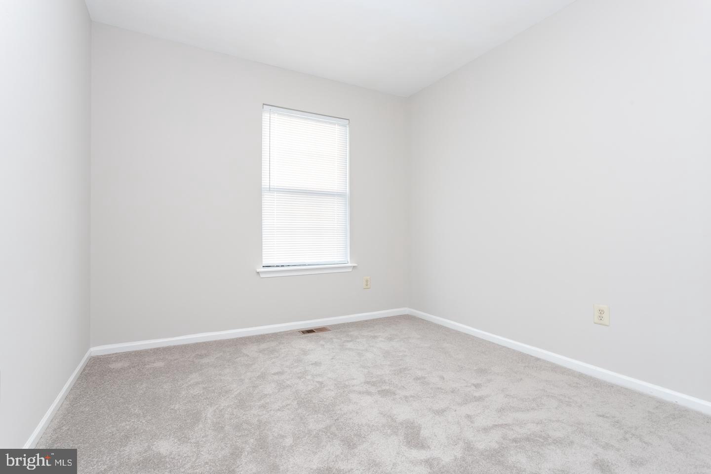 325 Scola Road Brookhaven, PA 19015 - Photo 14 of 35 Gallery Image 14