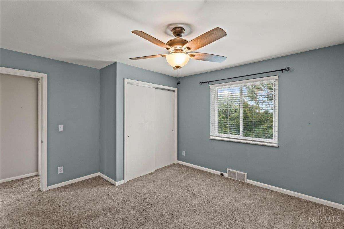 4760 Boomer Road Cincinnati, OH 45247 - Photo 15 of 37 Gallery Image 15