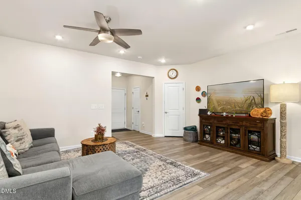 $2,050 | 1209 Citadel Avenue, Durham, NC 27713