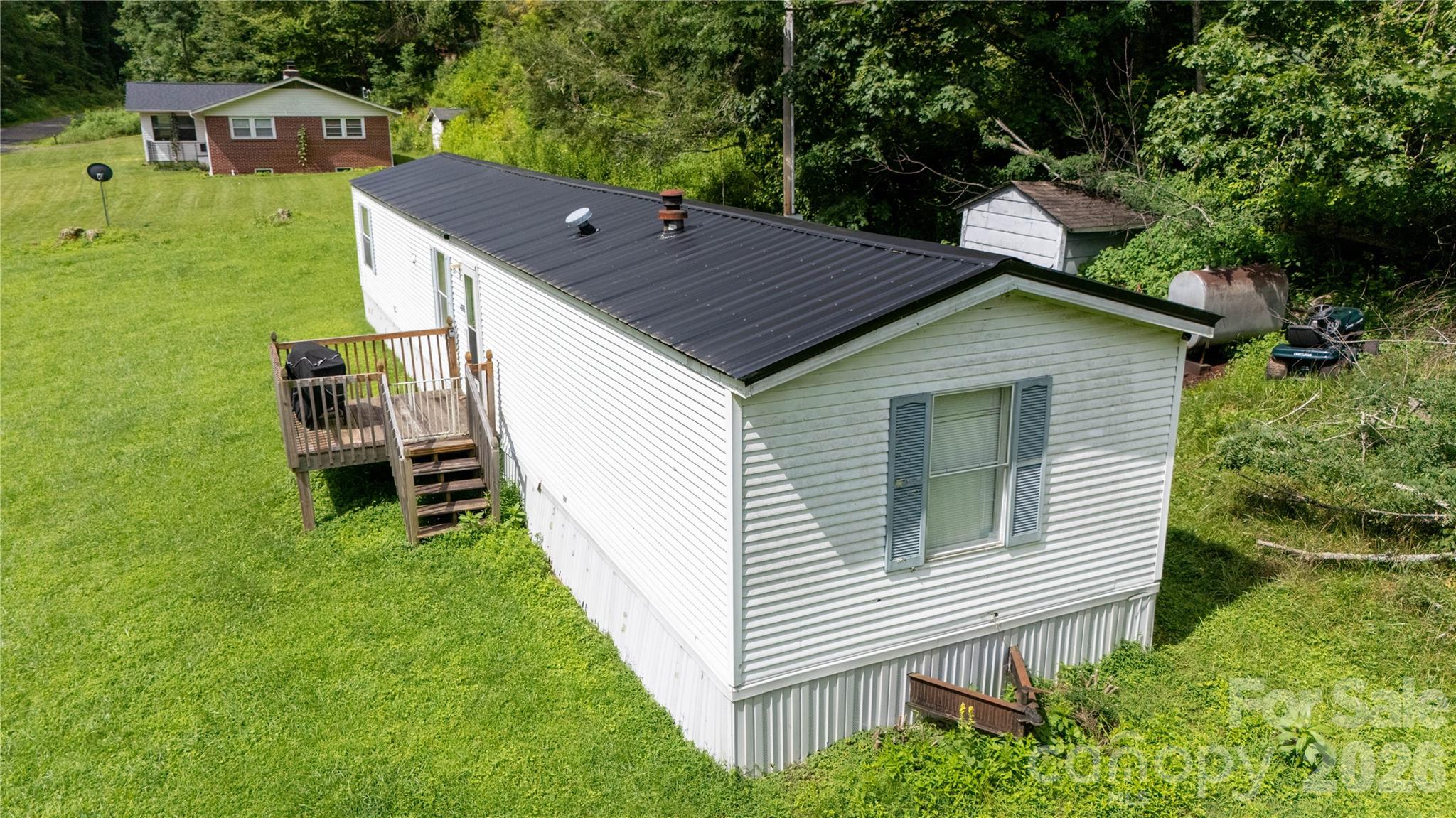 492 Chestnut Mountain Road Spruce Pine, NC 28777 - Photo 24 of 29 Gallery Image 24