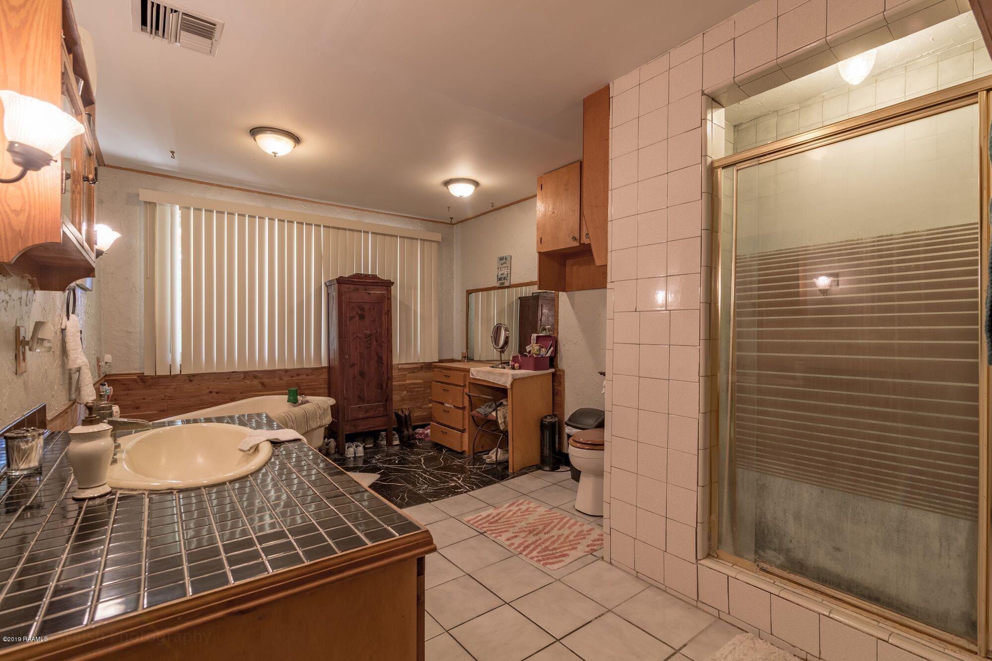 1051 Quail Run Road Breaux Bridge, LA 70517 - Photo 9 of 20 Gallery Image 9