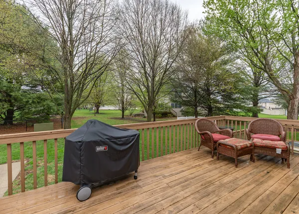 $334,900 | 861 Mulberry Drive, Geneseo, IL 61254