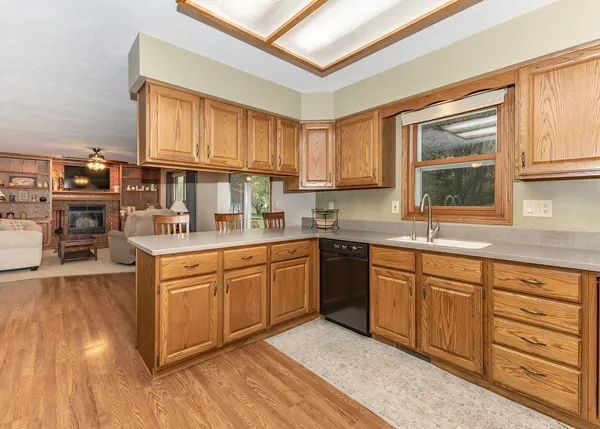 $334,900 | 861 Mulberry Drive, Geneseo, IL 61254