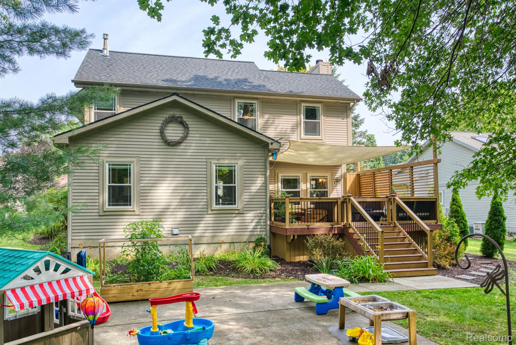 2568 Ravineside Lane North Howell, MI 48843 - Photo 28 of 37 Gallery Image 28