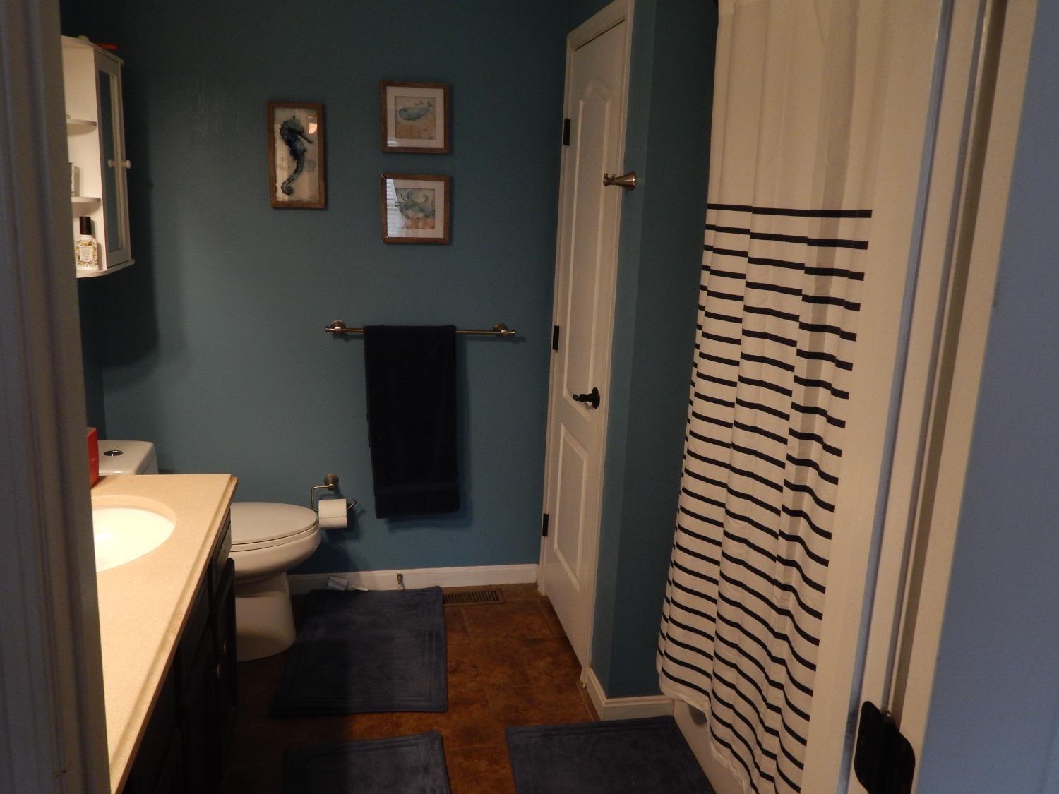 1575 Creekside Road Amelia, OH 45102 - Photo 10 of 33