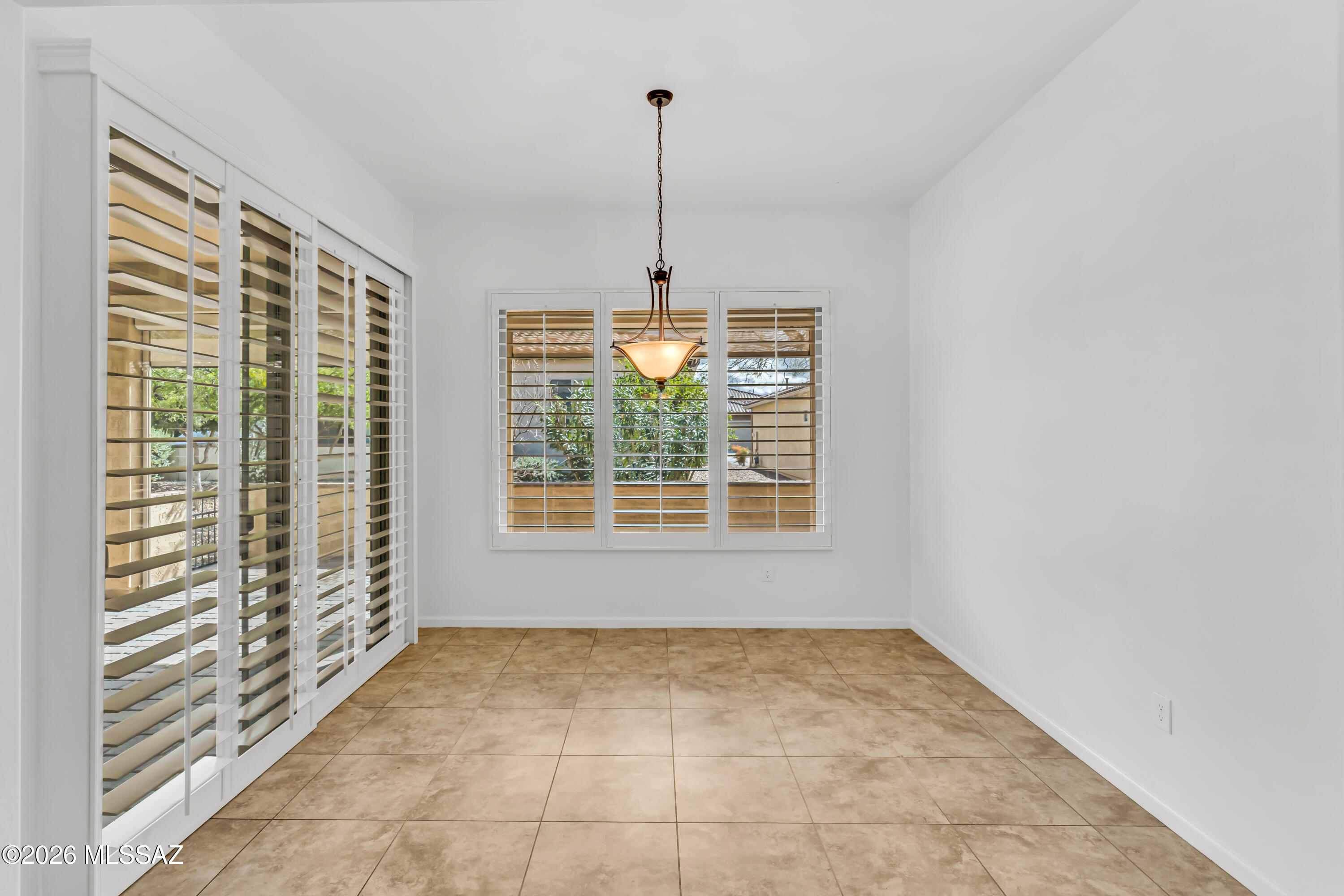 60995 East Shale Road Oracle, AZ 85623 - Photo 11 of 50 Dining Room