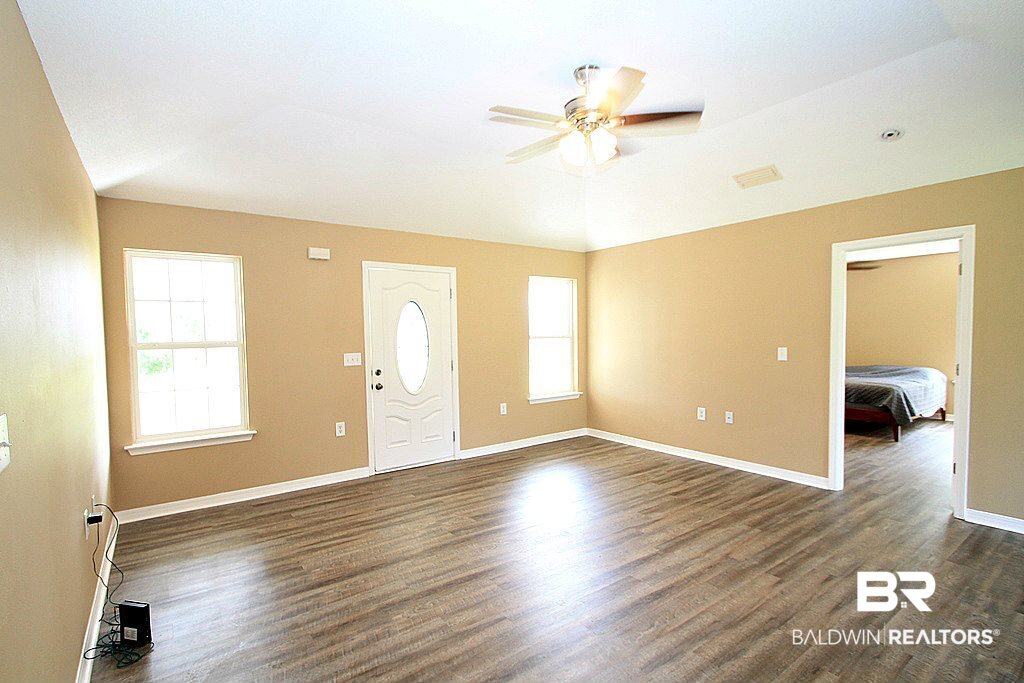 24982 A Patterson Road Robertsdale, AL 36567 - Photo 3 of 21