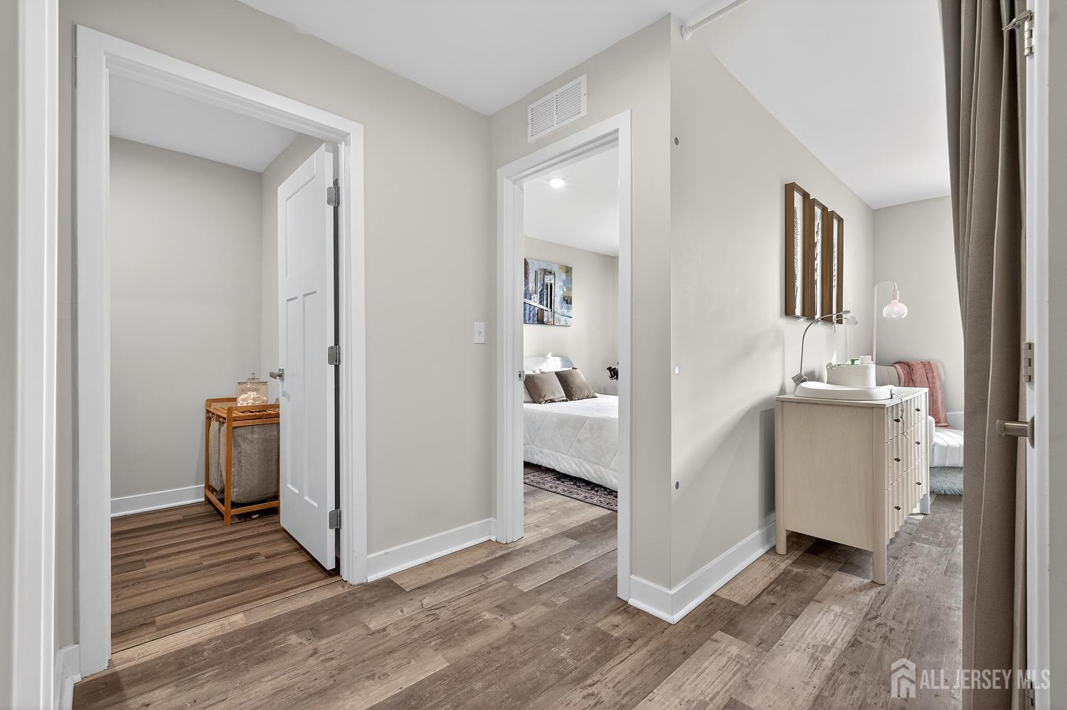 5 Athens Way Cliffwood, NJ 07721 - Photo 15 of 34