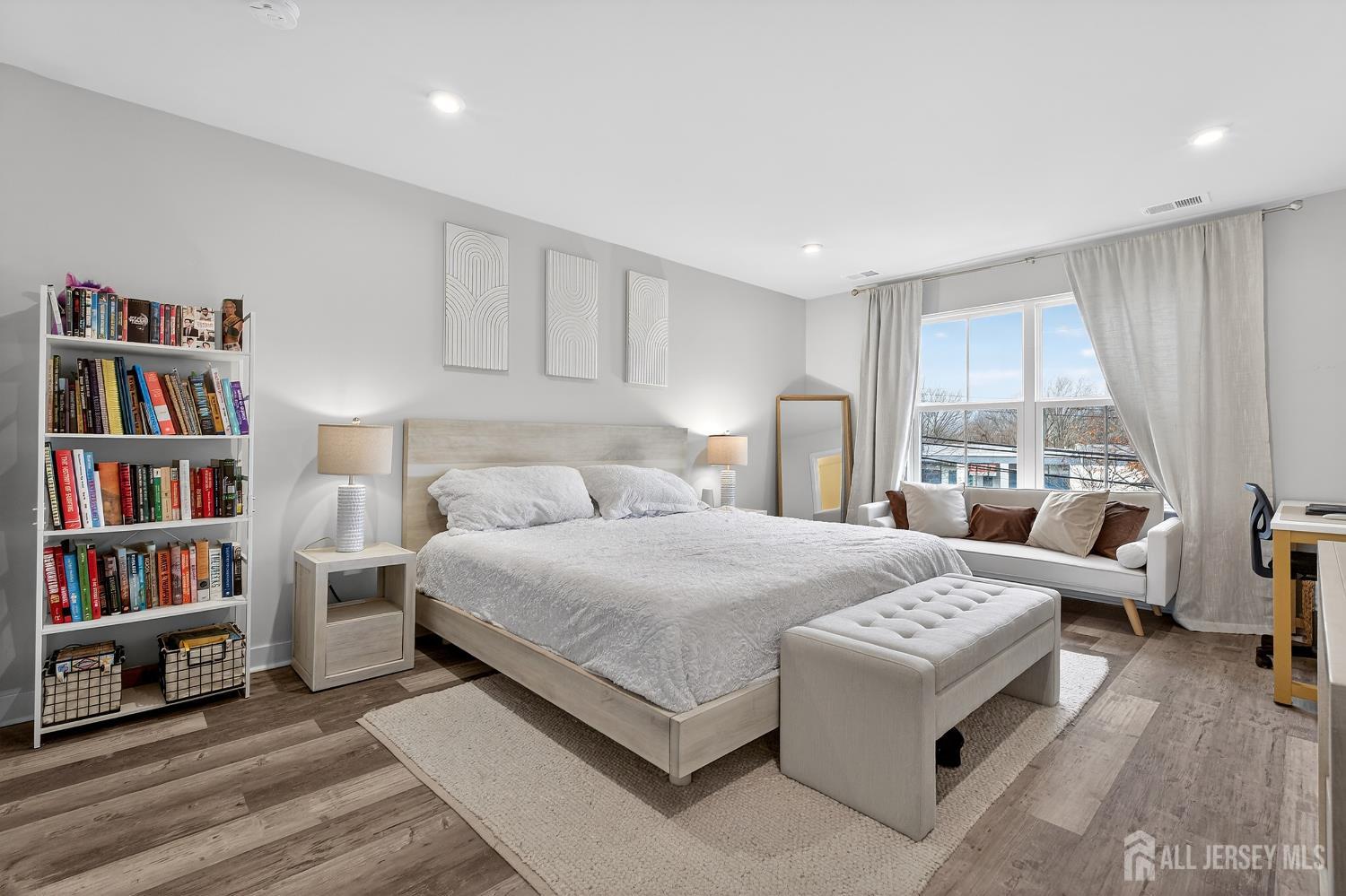 5 Athens Way Cliffwood, NJ 07721 - Photo 16 of 34