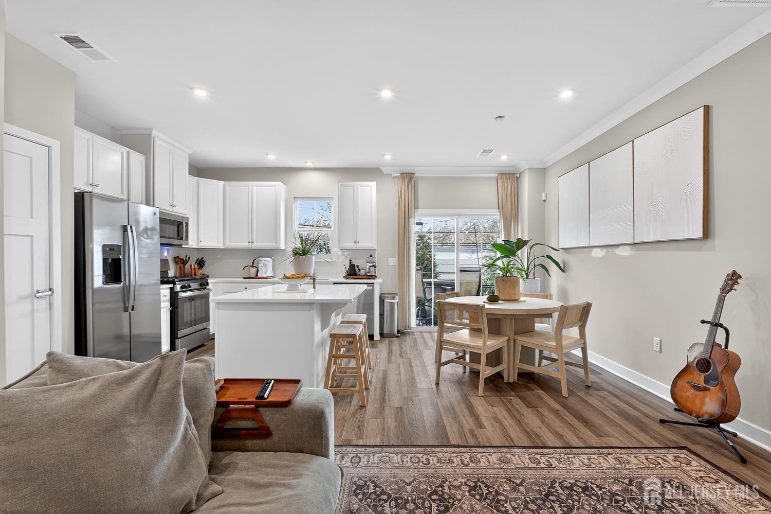 5 Athens Way Cliffwood, NJ 07721 - Photo 9 of 34