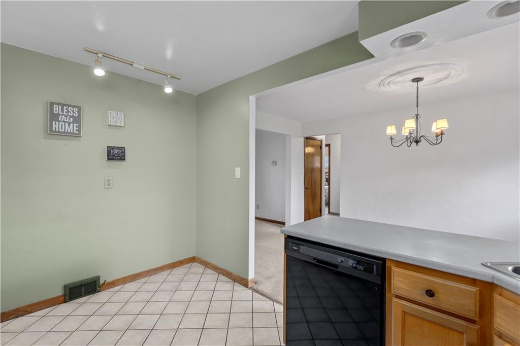 210 Murrysville Road Trafford, PA 15085 - Photo 15 of 25 Gallery Image 15