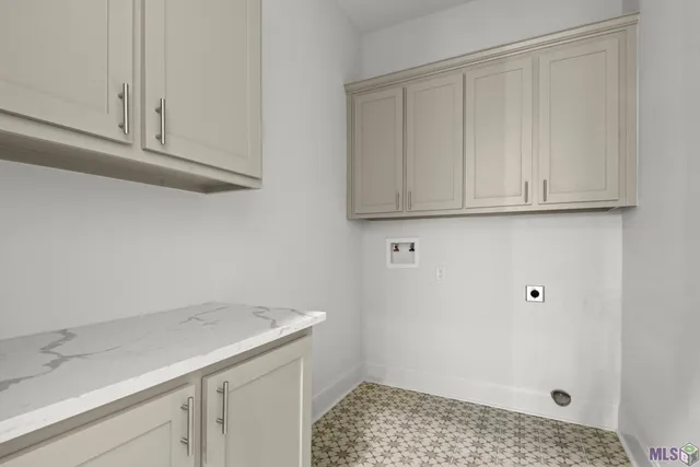 $464,900 | 1150 Ivy Street, Denham Springs, LA 70726