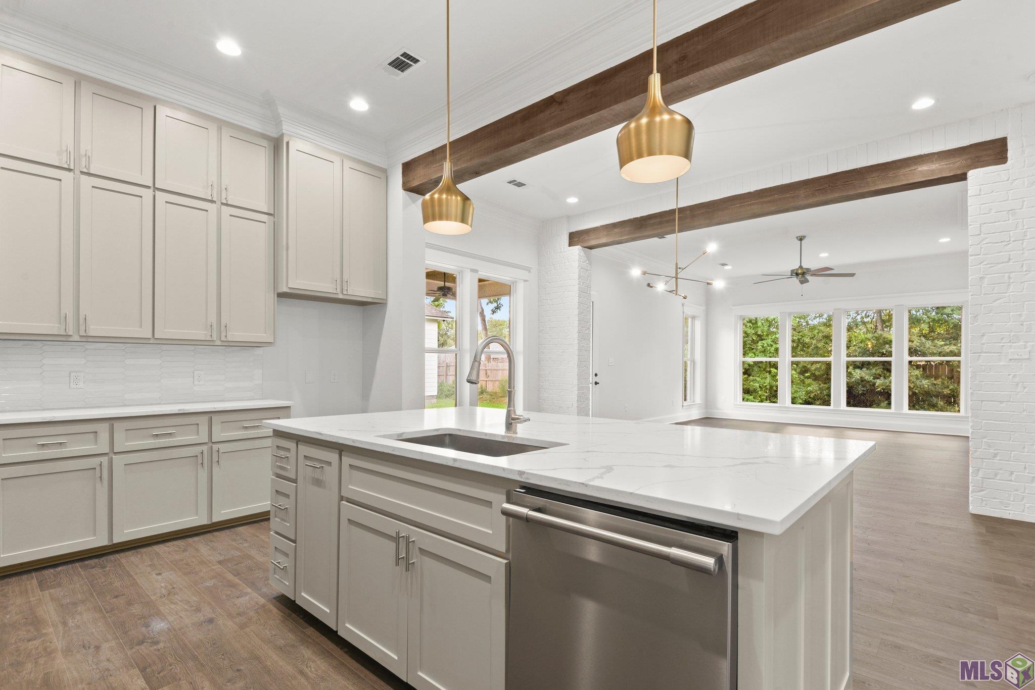 1150 Ivy Street Denham Springs, LA 70726 - Photo 4 of 25