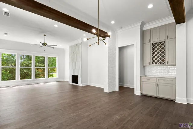 $464,900 | 1150 Ivy Street, Denham Springs, LA 70726