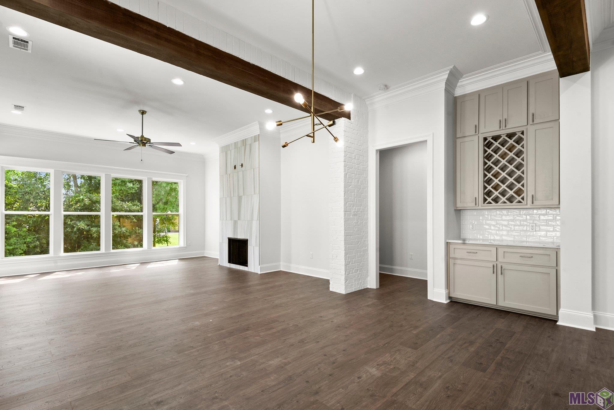 1150 Ivy Street Denham Springs, LA 70726 - Photo 5 of 25