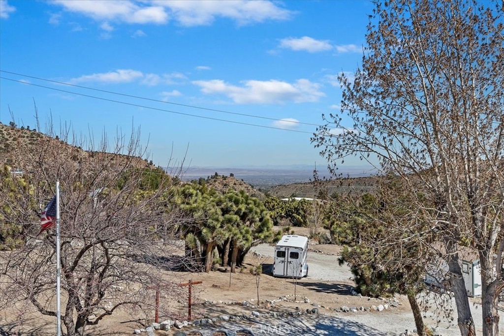 7337 Sequoia Road Wrightwood, CA 92397 - Photo 25 of 52 Roof Top - Patio off the Primary Bedroom View