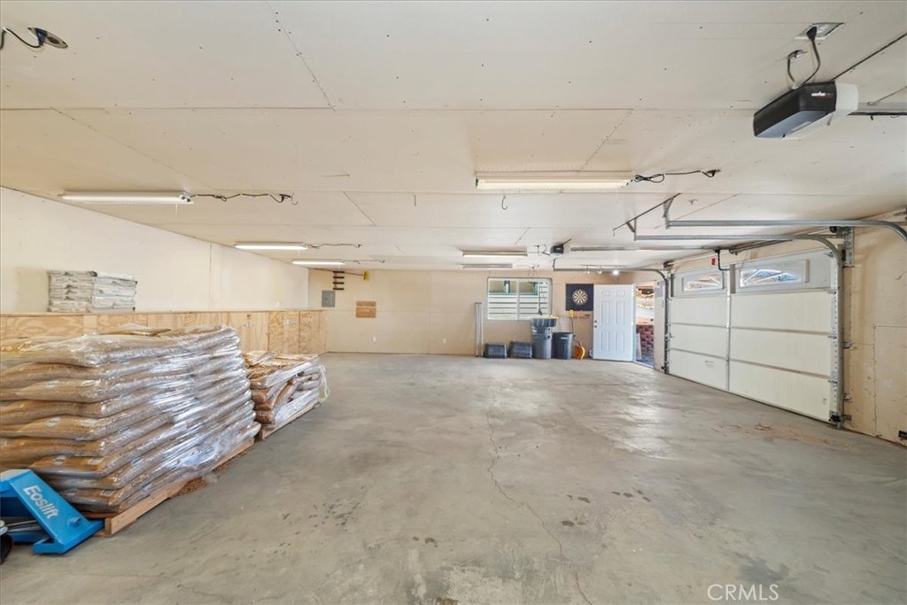 7337 Sequoia Road Wrightwood, CA 92397 - Photo 35 of 52 a view of a garage