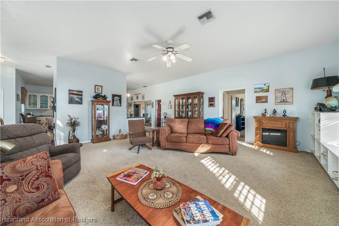 3534 Tubbs Road Sebring, FL 33870 - Photo 10 of 43 Gallery Image 10