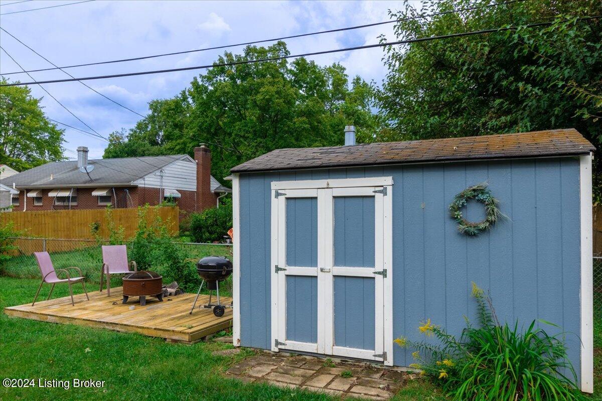 3737 Rouge Way Louisville, KY 40218 - Photo 42 of 46 41-696A2966-HDR