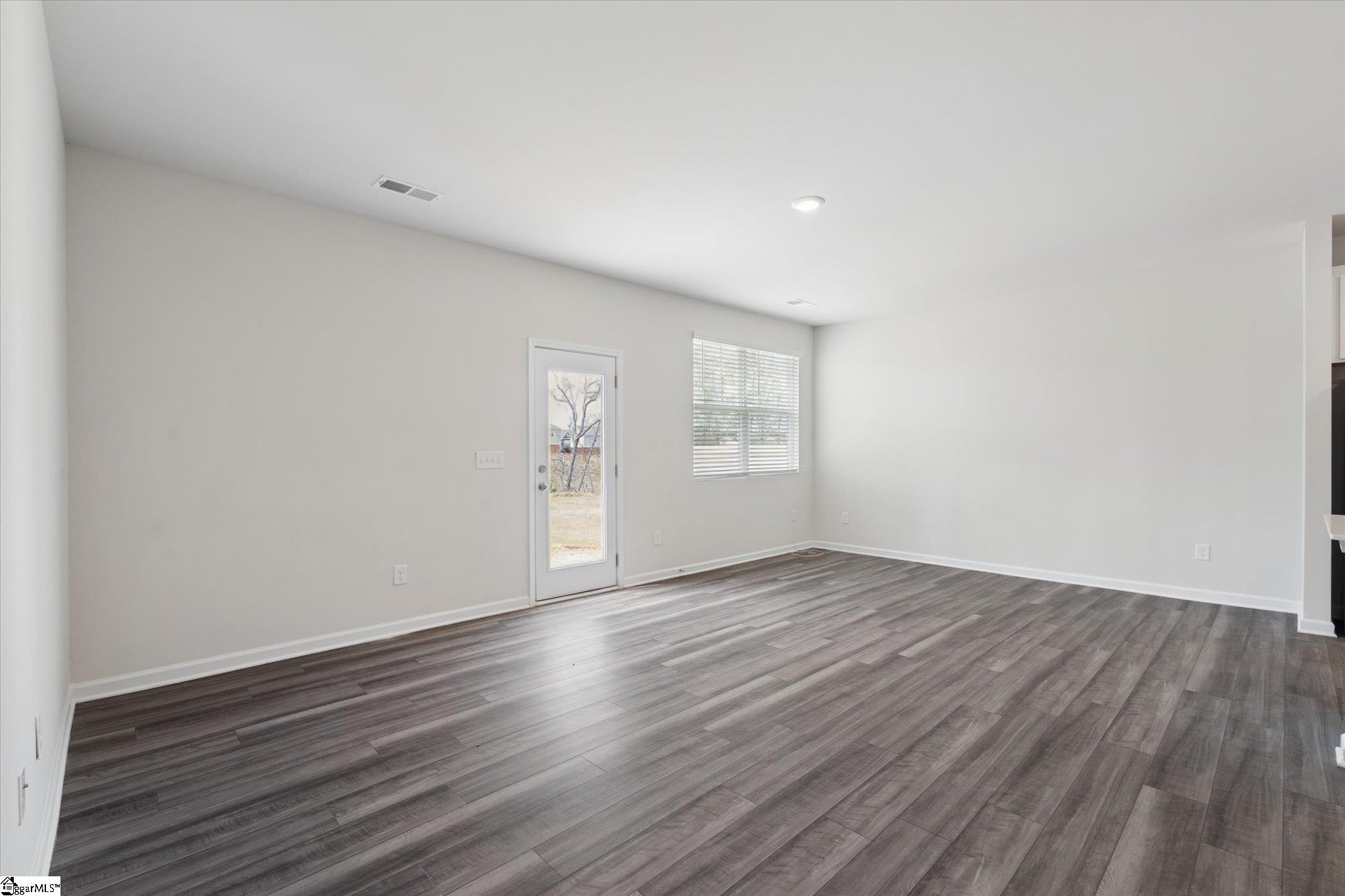 293 East Compass Way Easley, SC 29640 - Photo 8 of 26