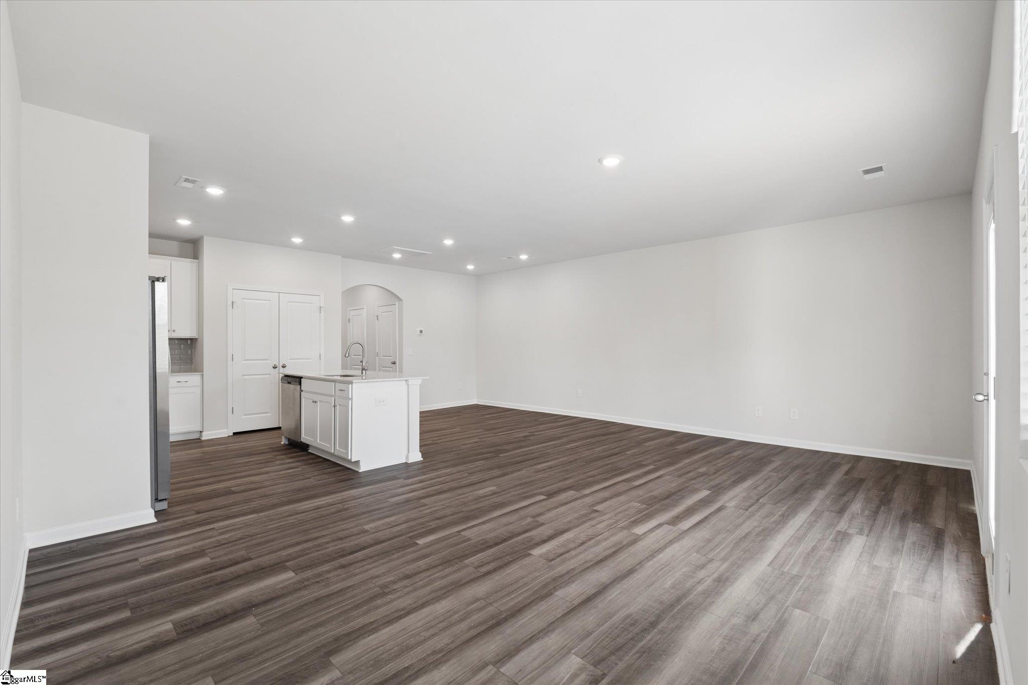 293 East Compass Way Easley, SC 29640 - Photo 10 of 26