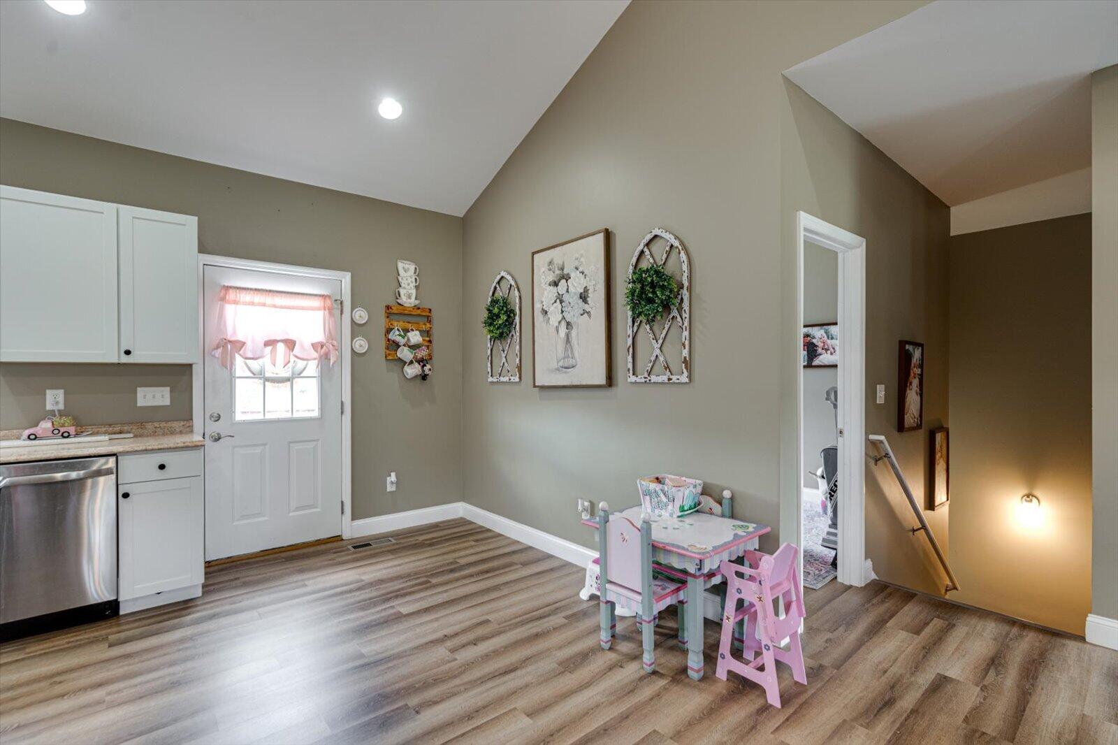 165 Rena Drive Whitwell, TN 37397 - Photo 14 of 35 14-165 Rena Dr-14
