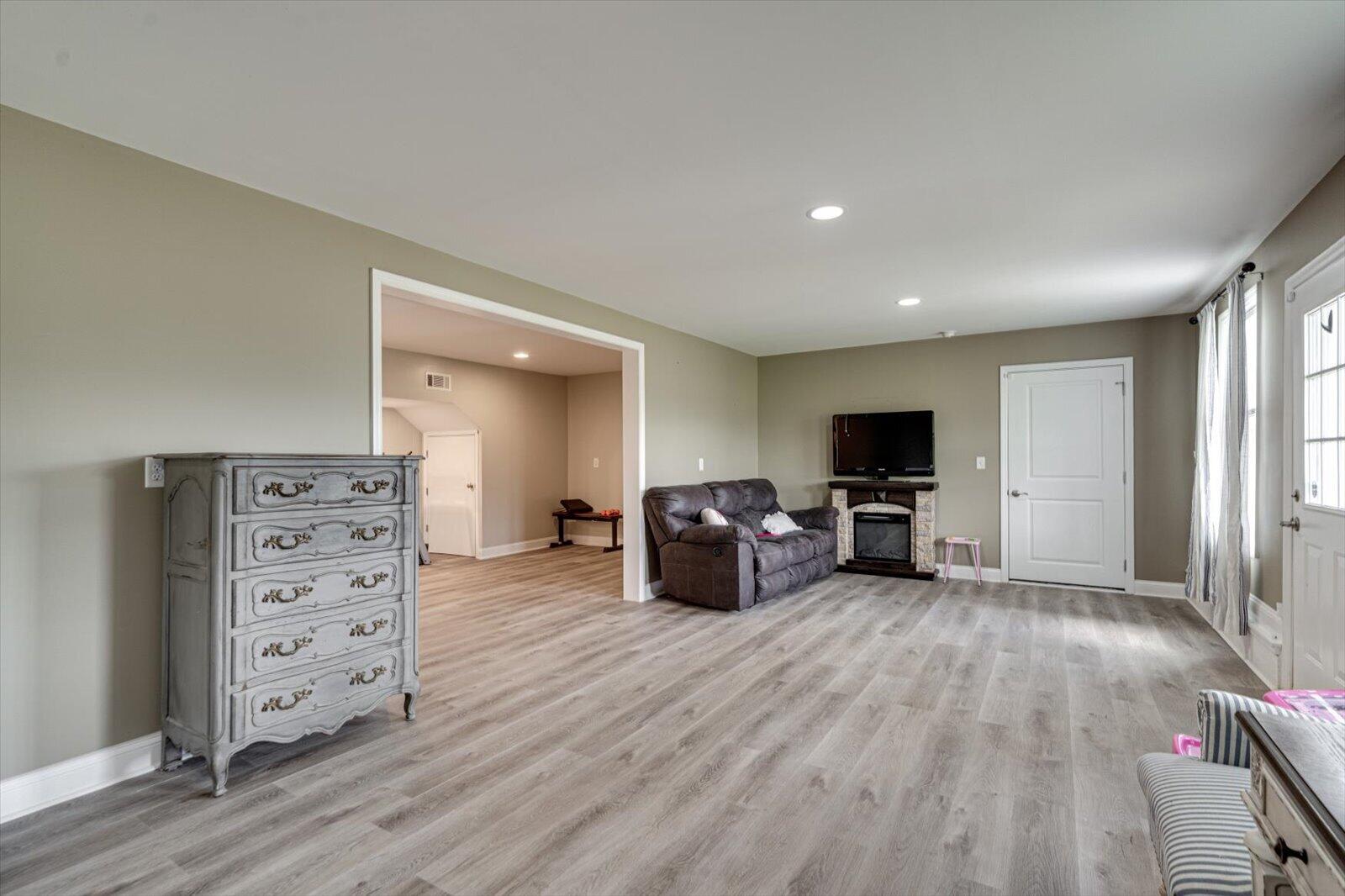 165 Rena Drive Whitwell, TN 37397 - Photo 24 of 35 24-165 Rena Dr-24