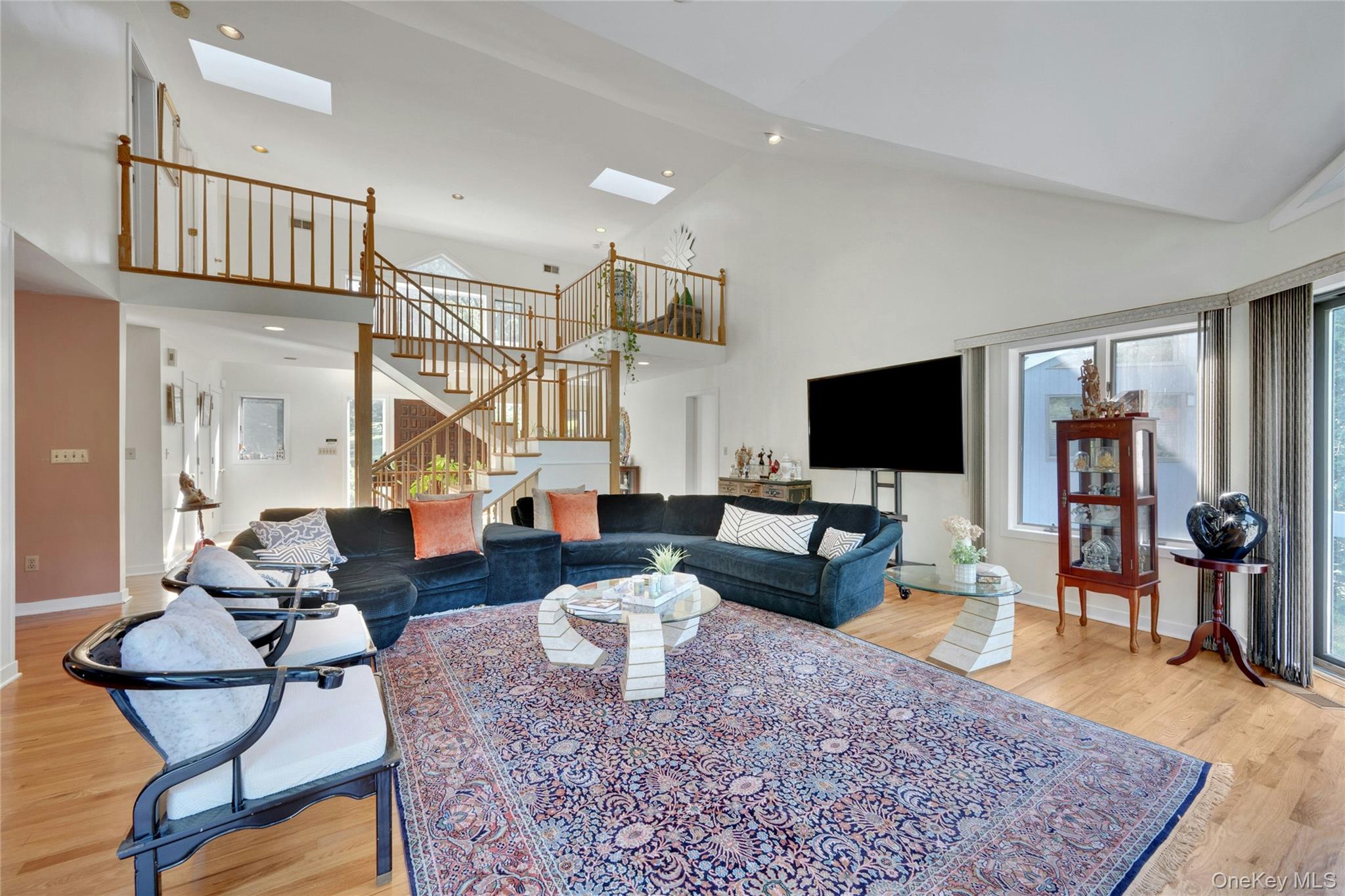 2 Meadowwood Lane Rye, NY 10580 - Photo 4 of 26