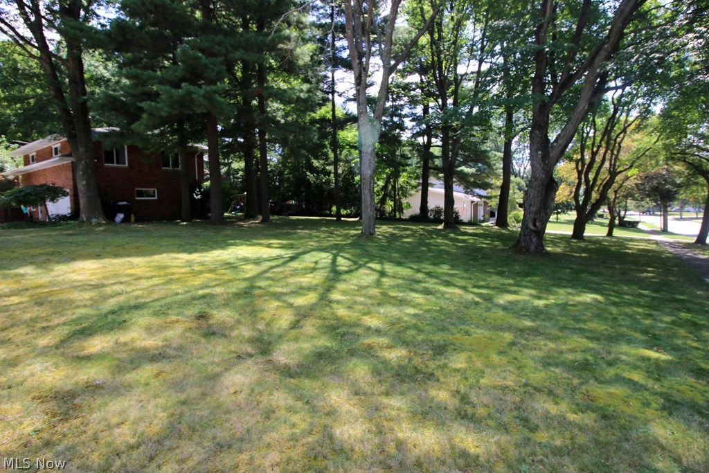 2993 Harriet Road Stow, OH 44224 - Photo 31 of 34 Gallery Image 31