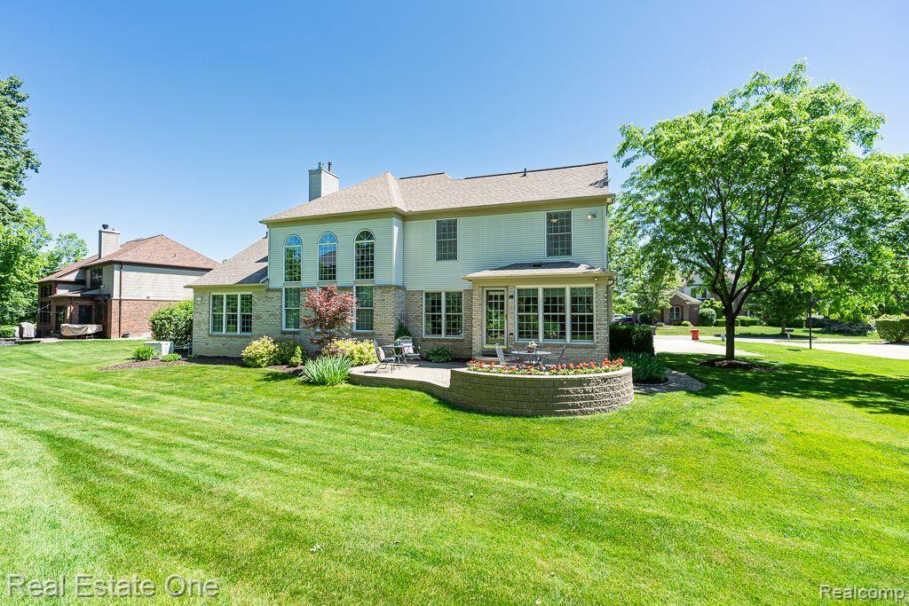 882 Loggers Circle Rochester, MI 48307 - Photo 46 of 54 Gallery Image 46