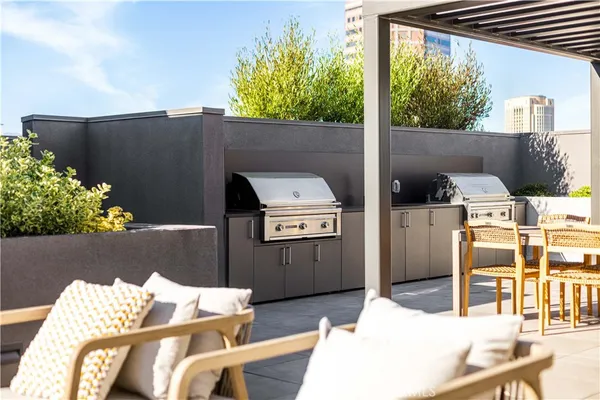 $595,000 | 118 Astronaut Ellison S Onizuka Street, Unit 308, Los Angeles, CA 90012