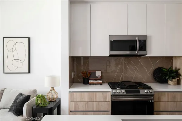 $595,000 | 118 Astronaut Ellison S Onizuka Street, Unit 308, Los Angeles, CA 90012