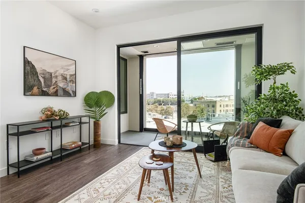 $595,000 | 118 Astronaut Ellison S Onizuka Street, Unit 308, Los Angeles, CA 90012