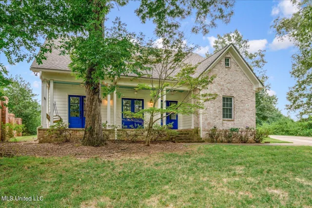 $299,900 | 21 Nelson Drive, Holly Springs, MS 38635